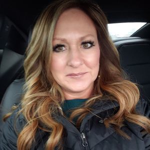 Meet your Posher, Javona